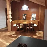 Chalet-style With Matterhorn View