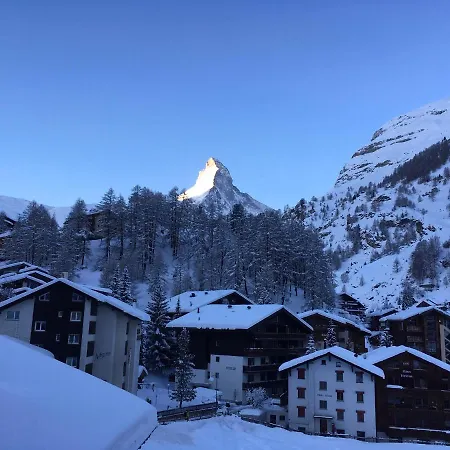 Chalet-style With Matterhorn View Appartement *